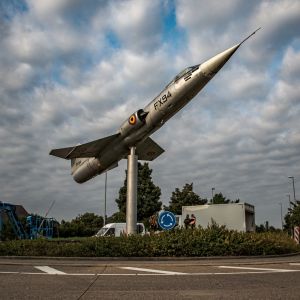 F 104 Starfighter cleaning Peer  6 