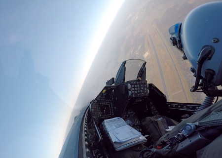 F-16 Solo Display